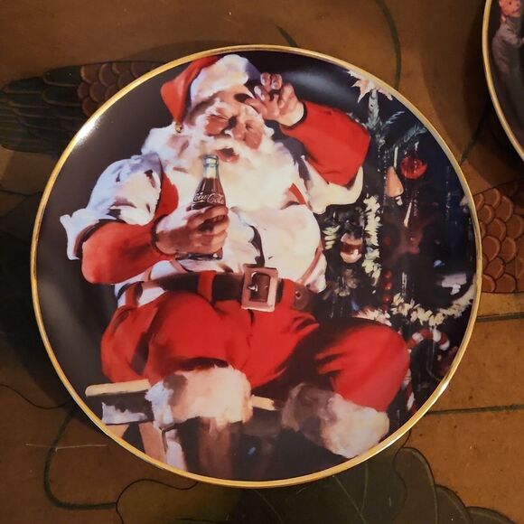 Franklin Mint Coca Cola Santa Porcelain Decorative Salad Dessert Plates Set of 4 - Picture 8 of 15